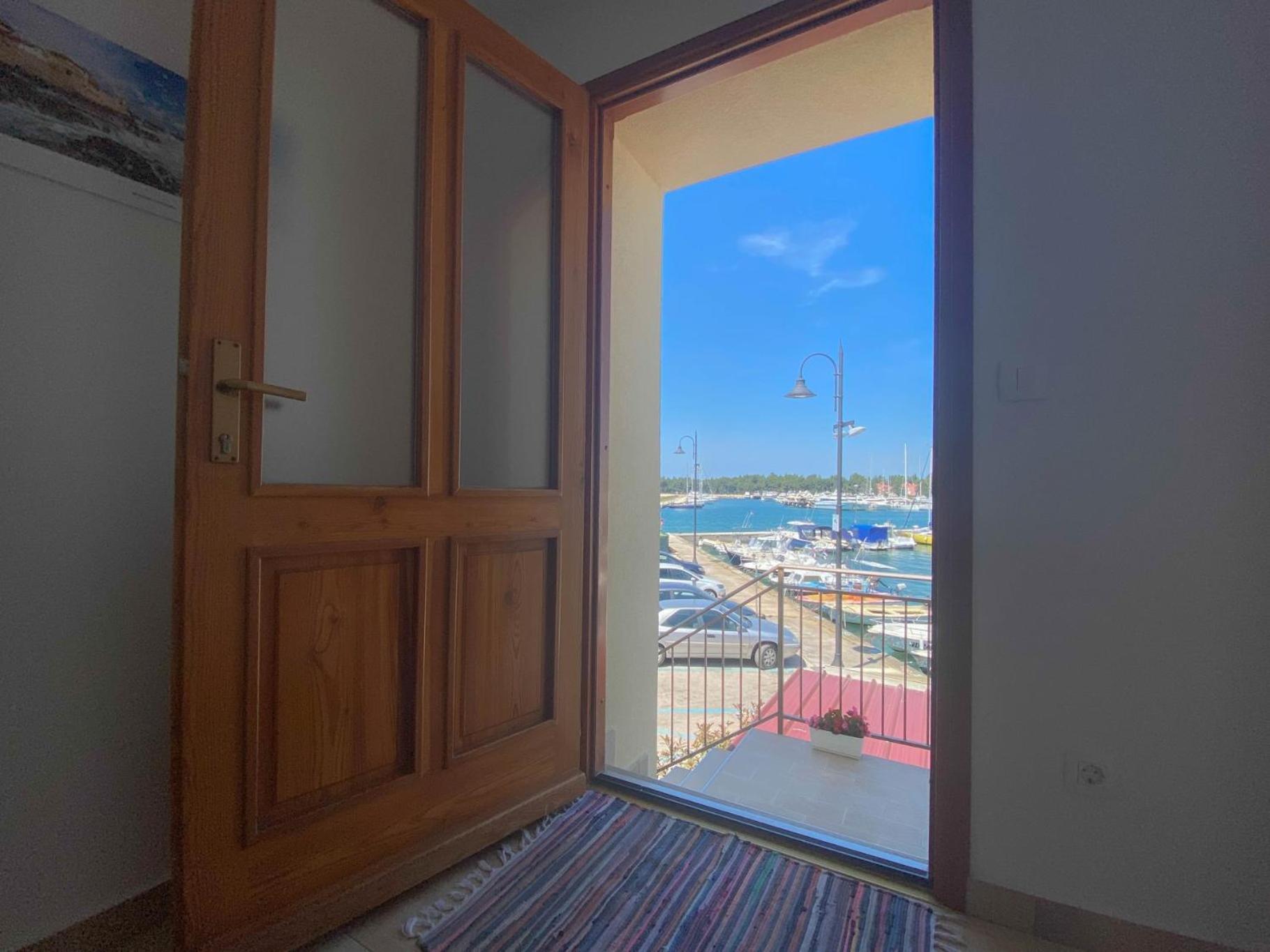 Demark Room 1 Novigrad Istria Esterno foto